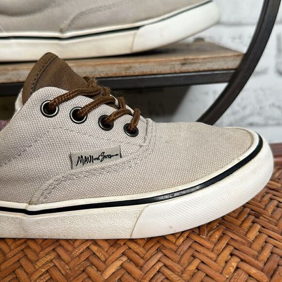 Maui and Sons Canvas Lace Up Sneakers Size 1 Surf Beach - Picture 4 of 8